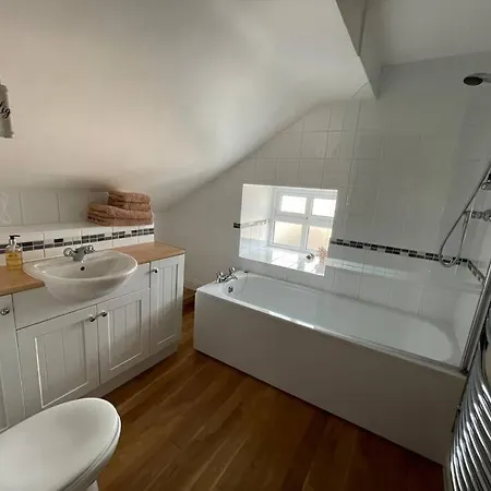 Church Barn Cottage, Kirkby Stephen, Cumbria Киркби-Стивен